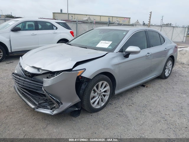 4T1R11AK4RU909225 Toyota CAMRY LE