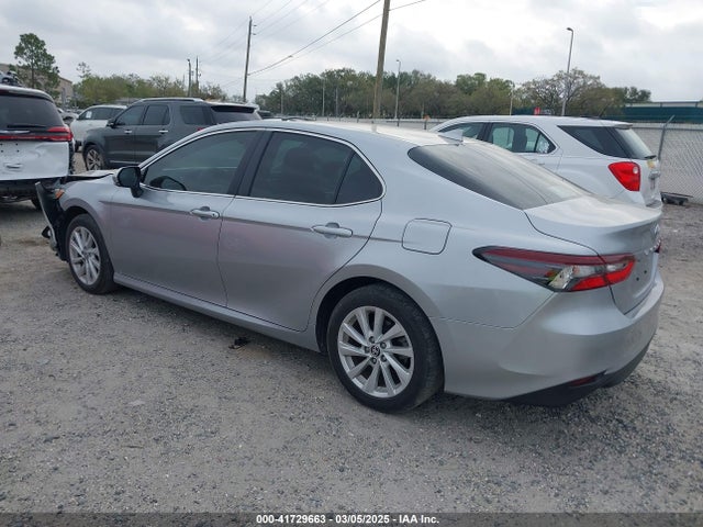 4T1R11AK4RU909225 Toyota CAMRY LE