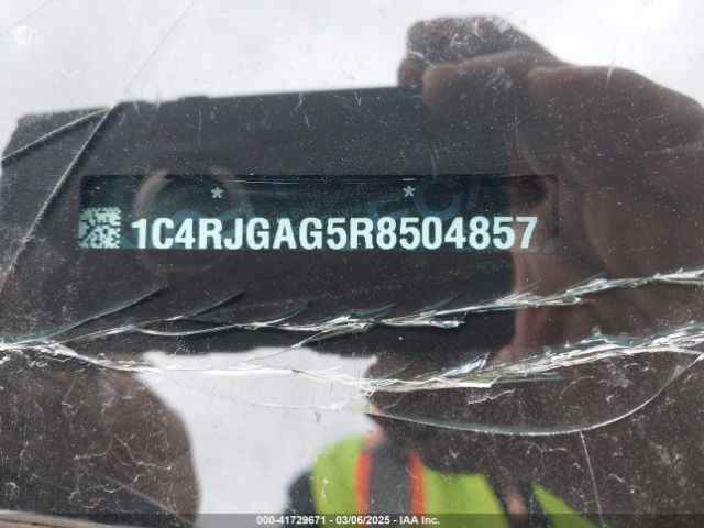 2024 JEEP GRAND CHEROKEE 1C4RJGAG5R8504857 Photo 8