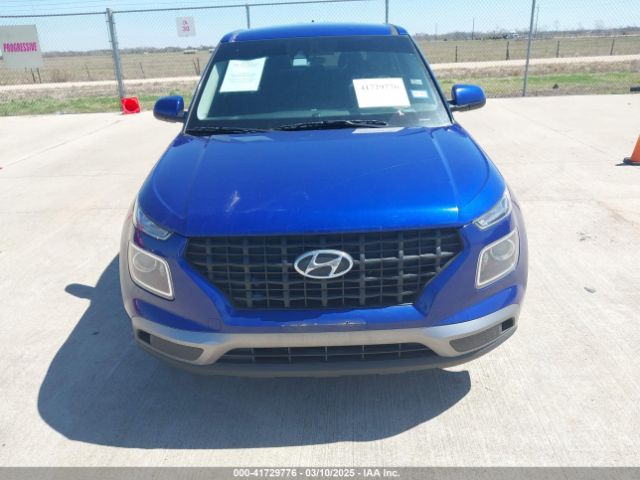 KMHRB8A39NU202839 Hyundai Venue Se