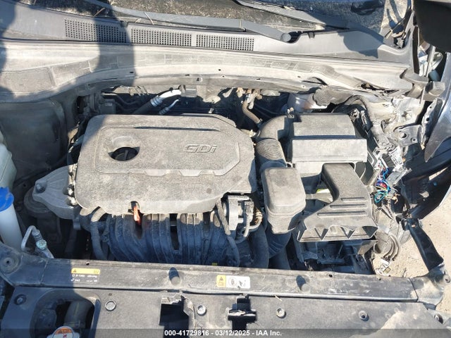 5NMZUDLB1HH023962 Hyundai Santa Fe Sport 2.4l