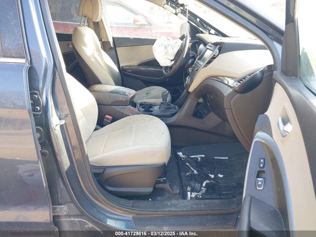 5NMZUDLB1HH023962 Hyundai Santa Fe Sport 2.4l