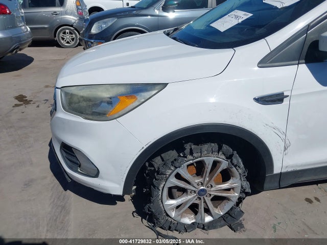 1FMCU0GD1JUA01089 Ford ESCAPE SE