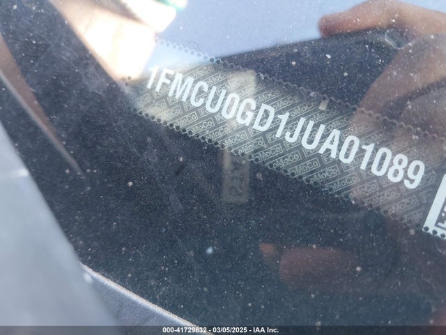 1FMCU0GD1JUA01089 Ford ESCAPE SE