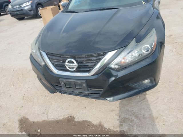 1N4AL3AP0HC217024 Nissan Altima 2.5 Sr