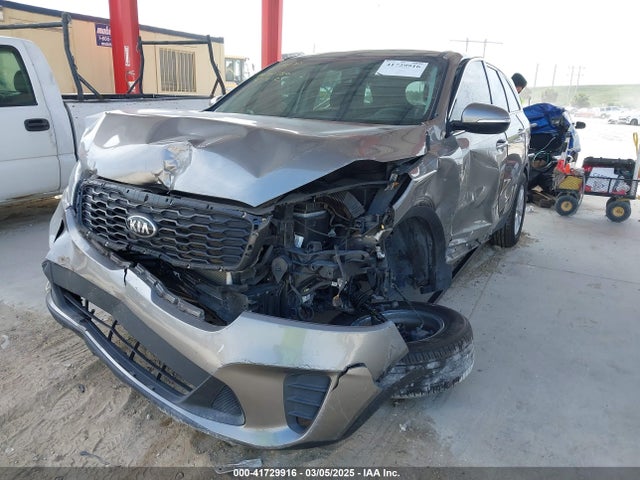 5XYPG4A31KG543915 KIA Sorento 2.4l Lx