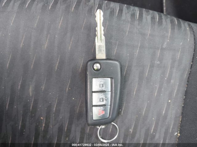 JN8AT2MT9HW152013 Nissan ROGUE S