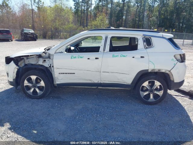 3C4NJCBB2JT182730 Jeep Compass Latitude Fwd