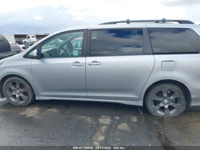 5TDXK3DC0FS624353 Toyota Sienna Se 8 Passenger