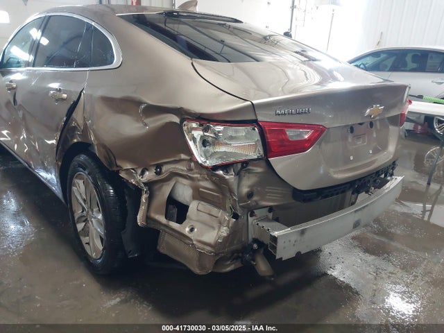 1G1ZD5ST2JF136377 Chevrolet MALIBU LT