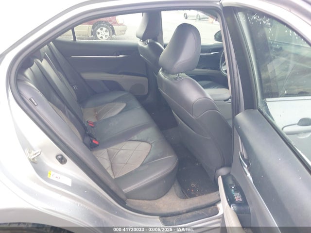 4T1B11HK1JU002685 Toyota CAMRY XLE