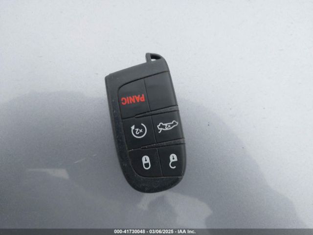 2C3CCASG1HH526864 Chrysler 300