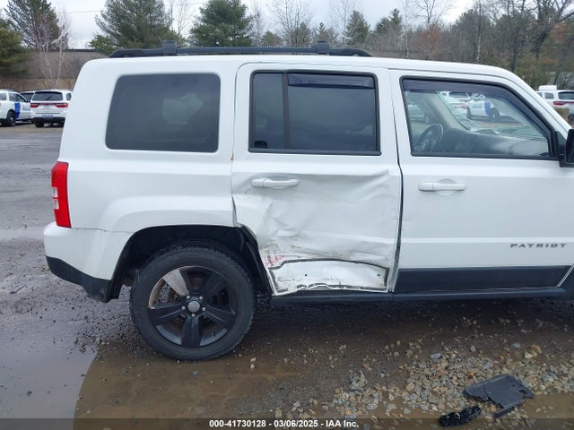 Jeep Patriot Latitude 2014 1C4NJRFB7ED630274 Image 6