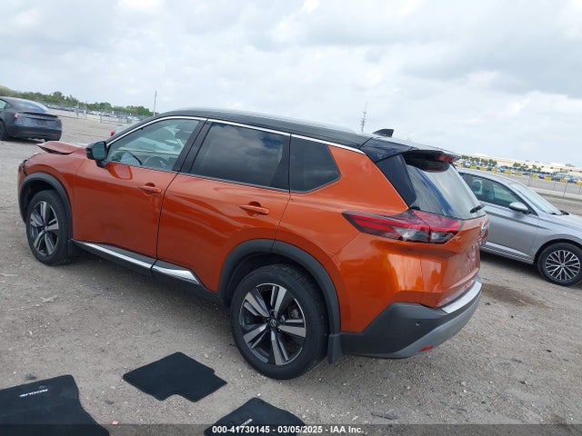 JN8AT3CA2MW019898 Nissan Rogue Sl Fwd