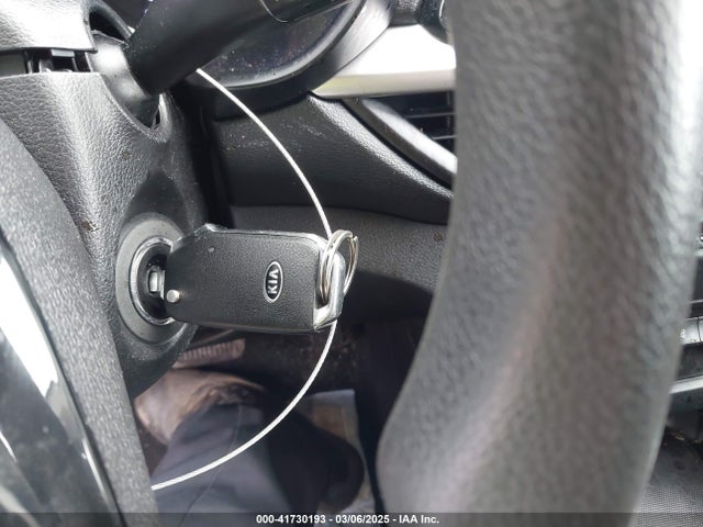 3KPF24AD3KE131835 KIA Forte Lxs