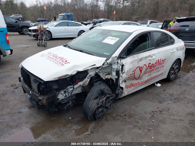3KPF24AD3KE131835 KIA Forte Lxs