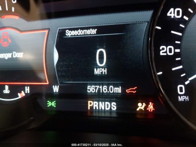 5LMCJ3D9XKUL17812 Lincoln Mkc Reserve
