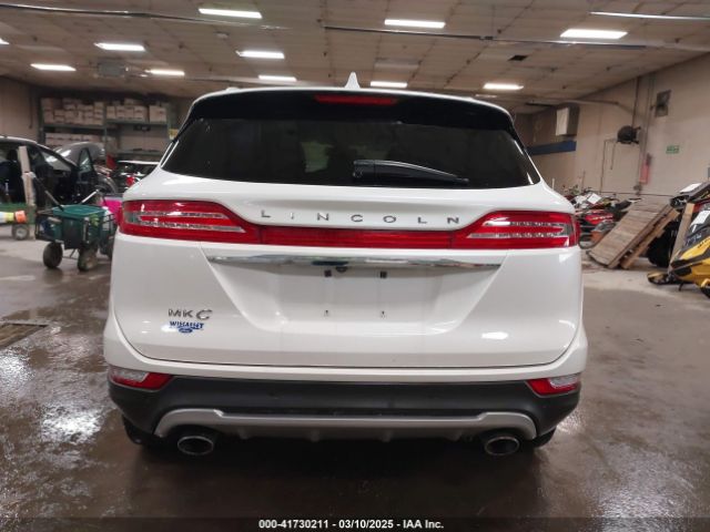 5LMCJ3D9XKUL17812 Lincoln Mkc Reserve
