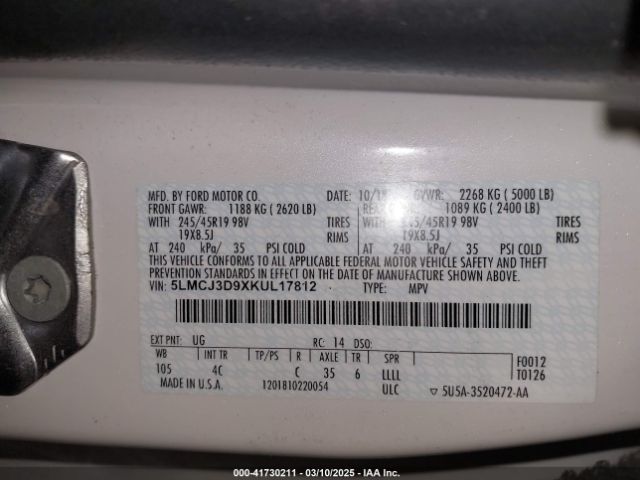5LMCJ3D9XKUL17812 Lincoln Mkc Reserve