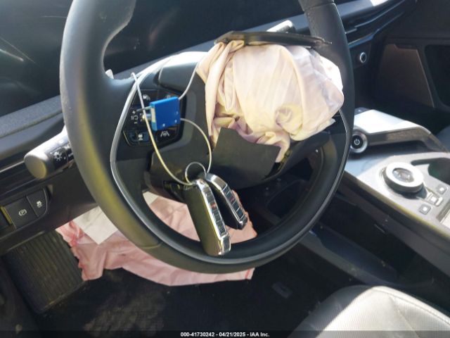 KNDC34LA6P5610899 KIA Ev6 Wind