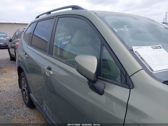 JF2SKAGC3KH411522 Subaru Forester Premium