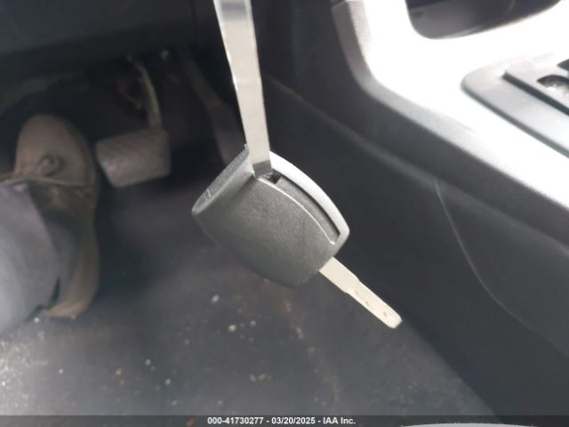 3FADP4EJ3HM119116 Ford FIESTA SE