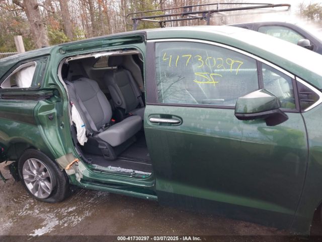 5TDYRKEC5PS139166 Toyota SIENNA XLE