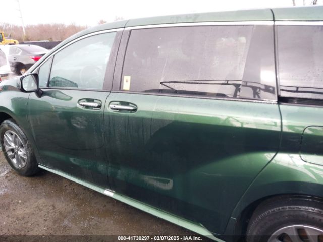 5TDYRKEC5PS139166 Toyota SIENNA XLE