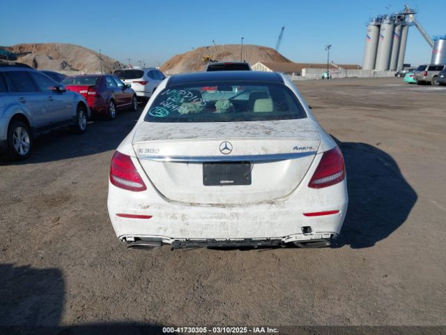 WDDZF4KB6JA377560 Mercedes-Benz E 300 4matic
