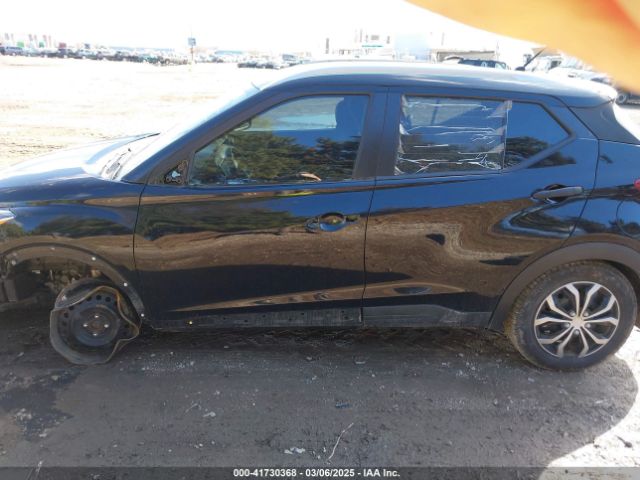 3N1CP5CUXJL538121 Nissan KICKS S