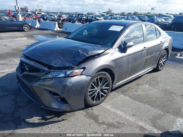 Toyota CAMRY SE 2024 4T1G11AK8RU842099 Image 2
