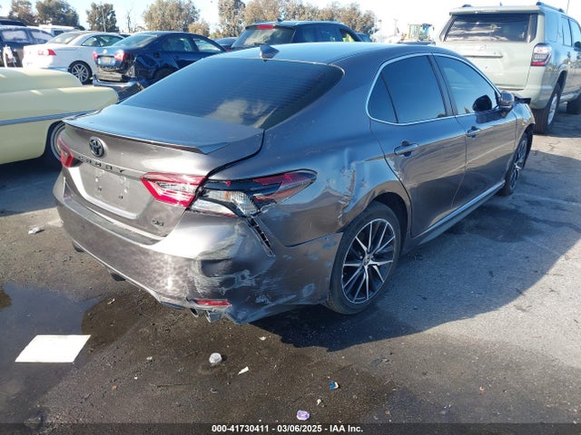 Toyota CAMRY SE 2024 4T1G11AK8RU842099 Image 4