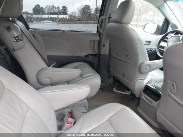 5TDYZ3DCXHS888196 Toyota Sienna Xle 8 Passenger
