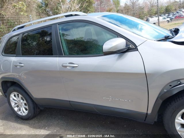 1C4PJLCB7MD126946 Jeep Cherokee Latitude Fwd