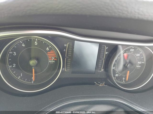 1C4PJLCB7MD126946 Jeep Cherokee Latitude Fwd