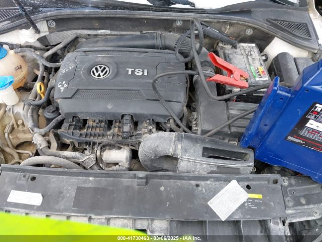 1VWAT7A3XFC061034 Volkswagen Passat 1.8t S