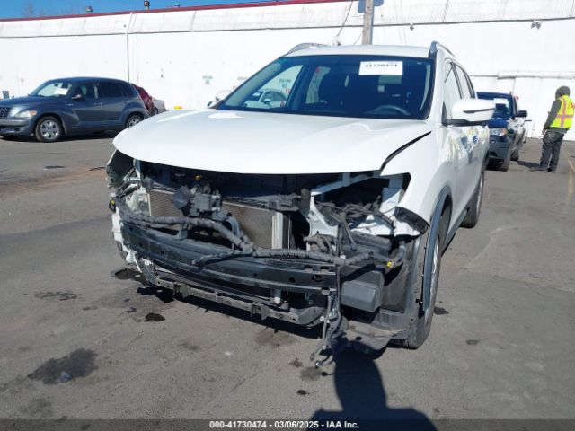 KNMAT2MV4JP517582 Nissan ROGUE SV
