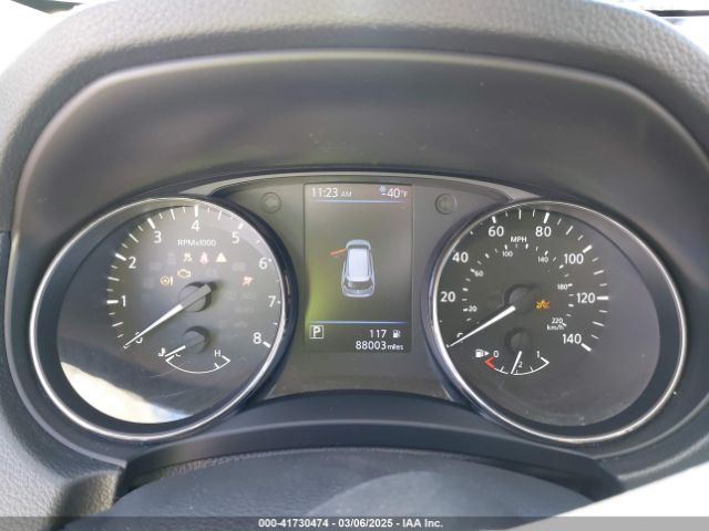 KNMAT2MV4JP517582 Nissan ROGUE SV
