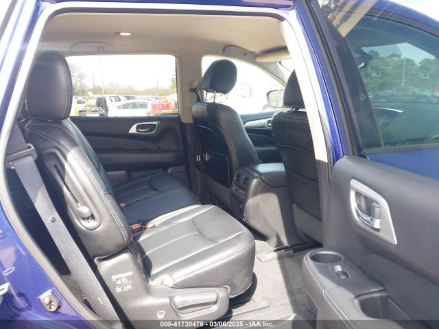 5N1DR2MN5HC677480 Nissan Pathfinder Sl