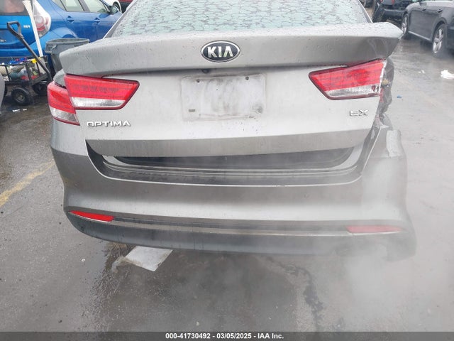 KIA OPTIMA EX 2018 5XXGU4L31JG231795 Image 17