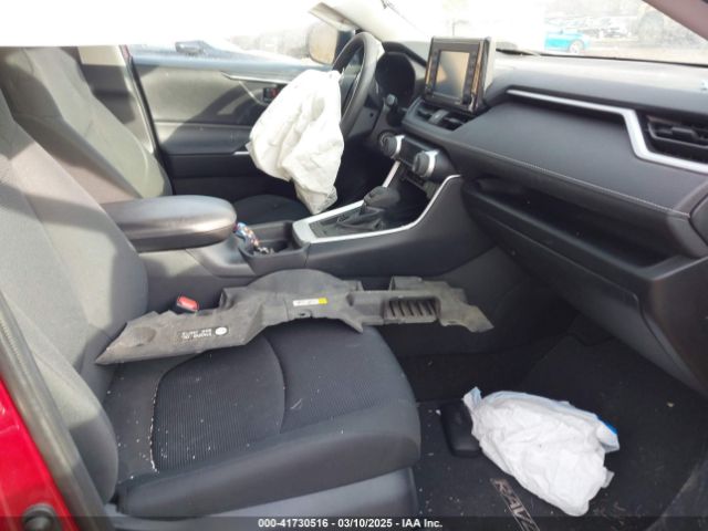 2T3H1RFV7LC066893 Toyota RAV4 LE