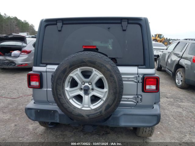 1C4HJXDG1JW133543 Jeep Wrangler Unlimited Sport S 4x4