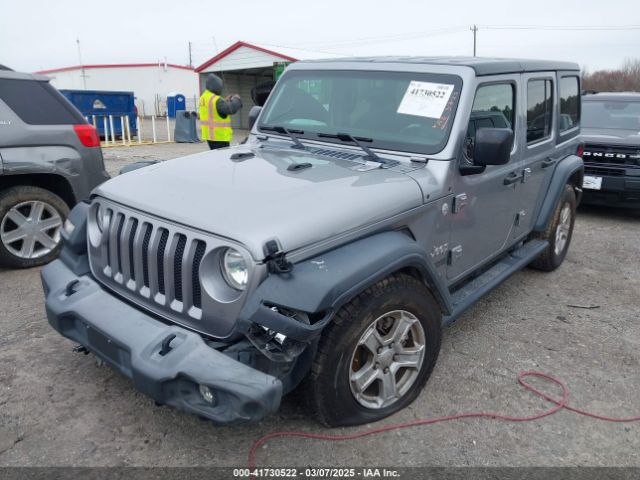 1C4HJXDG1JW133543 Jeep Wrangler Unlimited Sport S 4x4