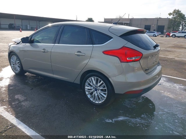 Ford Focus Titanium 2016 1FADP3N29GL256225 Image 3