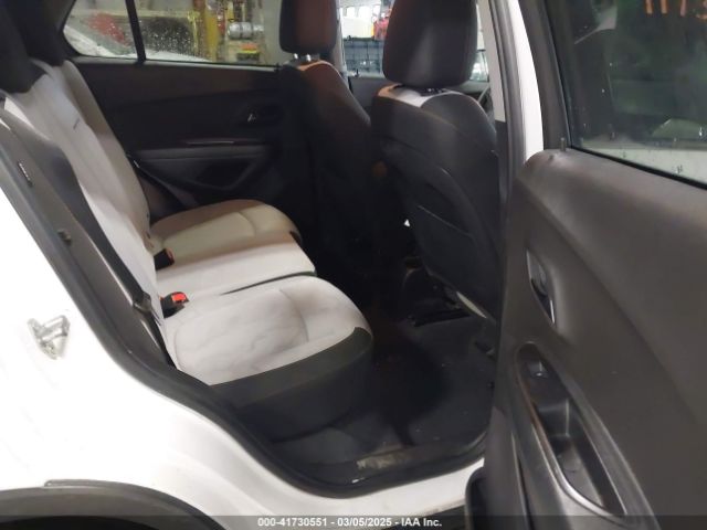 3GNCJPSB8HL140918 Chevrolet Trax Lt