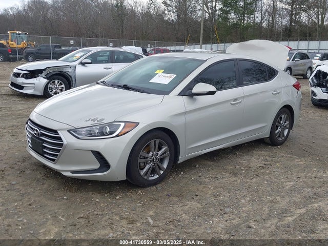 5NPD84LF1JH284826 Hyundai ELANTRA SEL