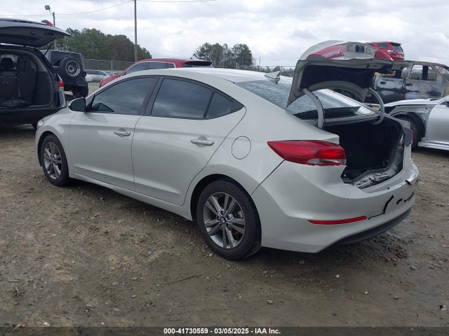 5NPD84LF1JH284826 Hyundai ELANTRA SEL