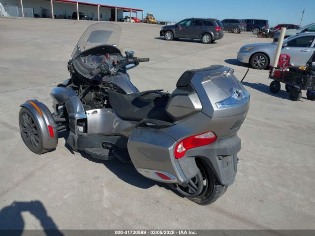 2013 CAN-AM SPYDER ROADSTER 2BXNBBC15DV002555 Photo 2