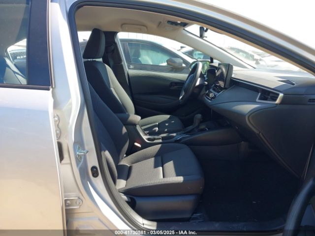 5YFB4MDE7PP013533 Toyota COROLLA LE