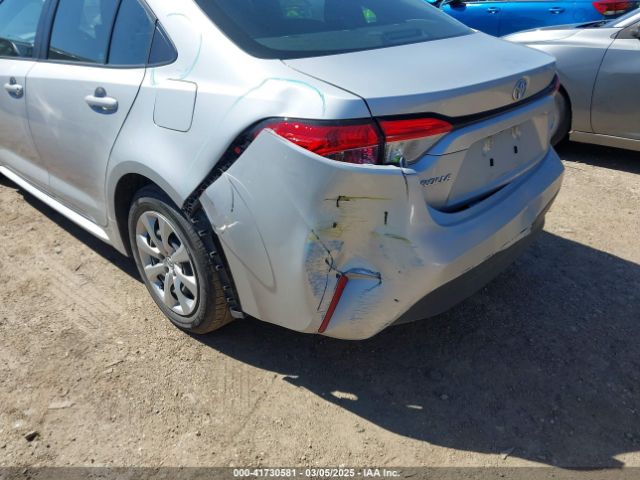 5YFB4MDE7PP013533 Toyota COROLLA LE